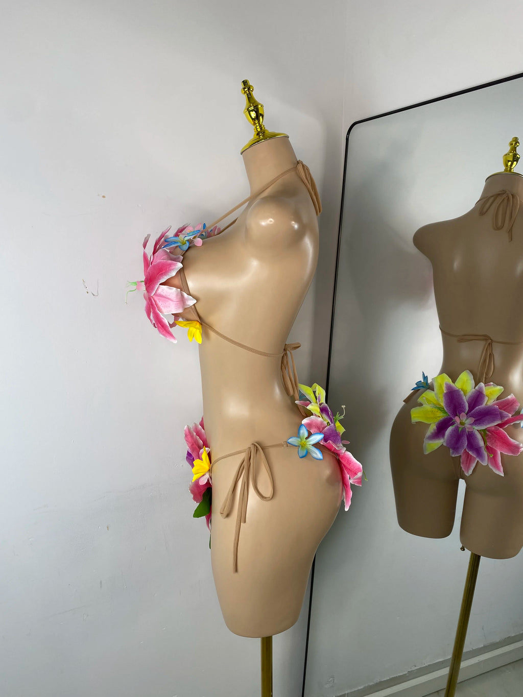 Women Sexy Tropical Handmade Flower Trendy Bikini Two Pieces Transparent Floral Swimsuit Beach Outfit Dancer Performance Costume